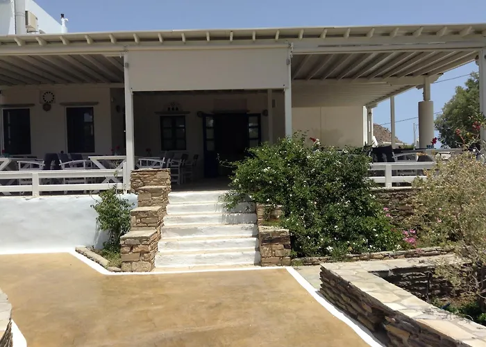Nostos Beachfront Apartments & Studios