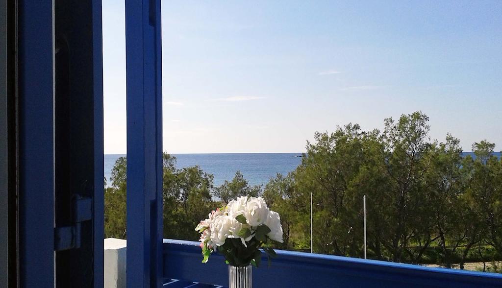 Nostos Beachfront & Agios Ioannis (Tinos)