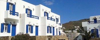 Nostos Beachfront & 3*