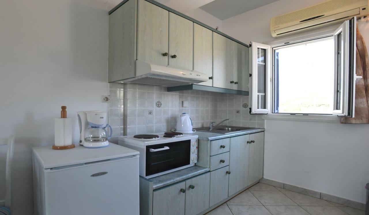 Nostos Beachfront & Aparthotel Agios Ioannis (Tinos)