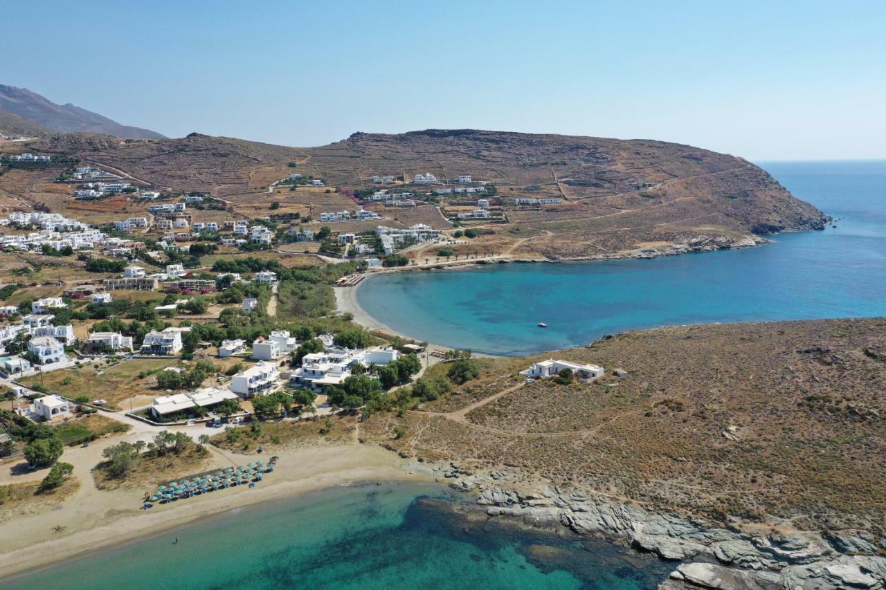 Nostos Beachfront & Agios Ioannis (Tinos)